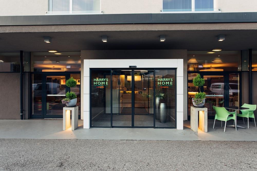 Harry'S Home Linz-Urfahr Hotel & Apartments Ngoại thất bức ảnh